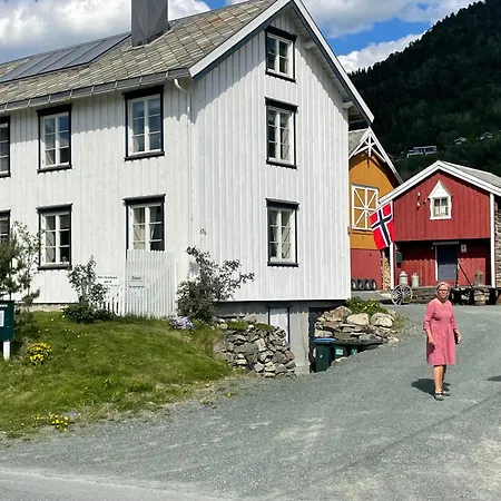 Feriegård Ner-grefstad Gard